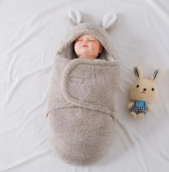 Adjustable baby sleeping bag swaddle blanket in fleece with velcro closure