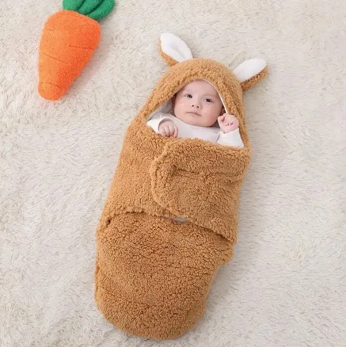 Adjustable baby sleeping bag swaddle blanket in fleece with velcro closure