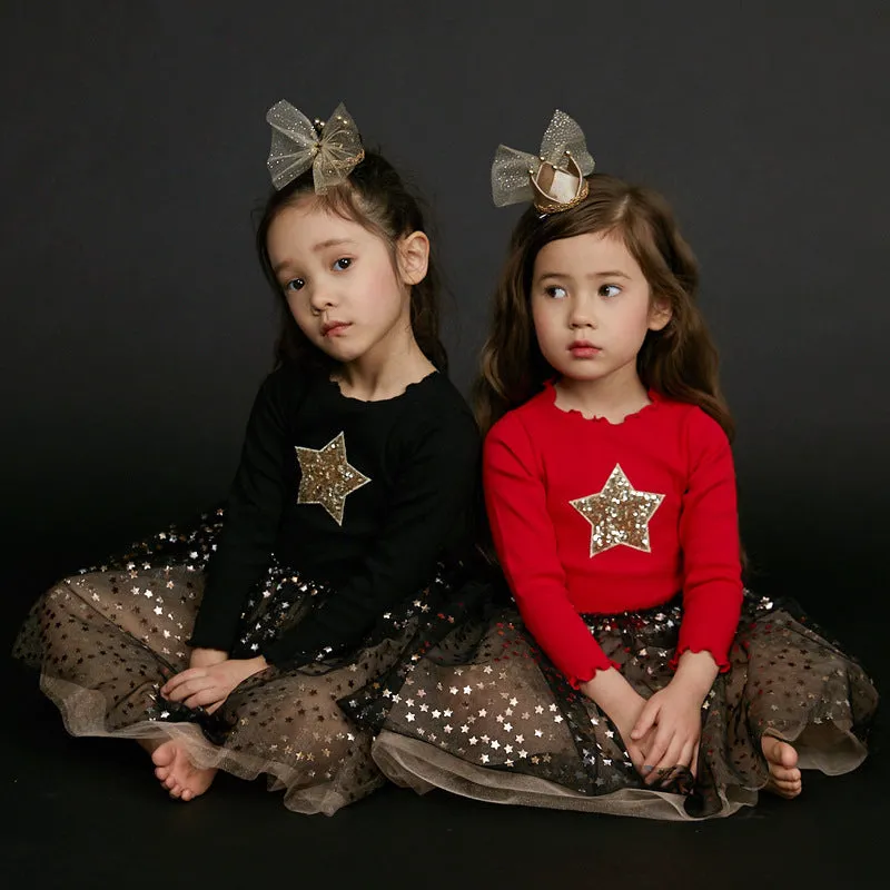Children's red cotton Christmas dress with lace and bow decorations, long sleeves, princess style