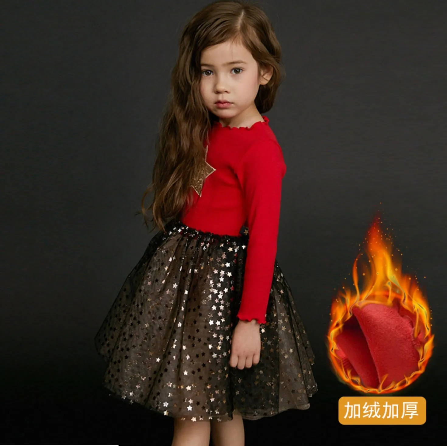 Children's red cotton Christmas dress with lace and bow decorations, long sleeves, princess style