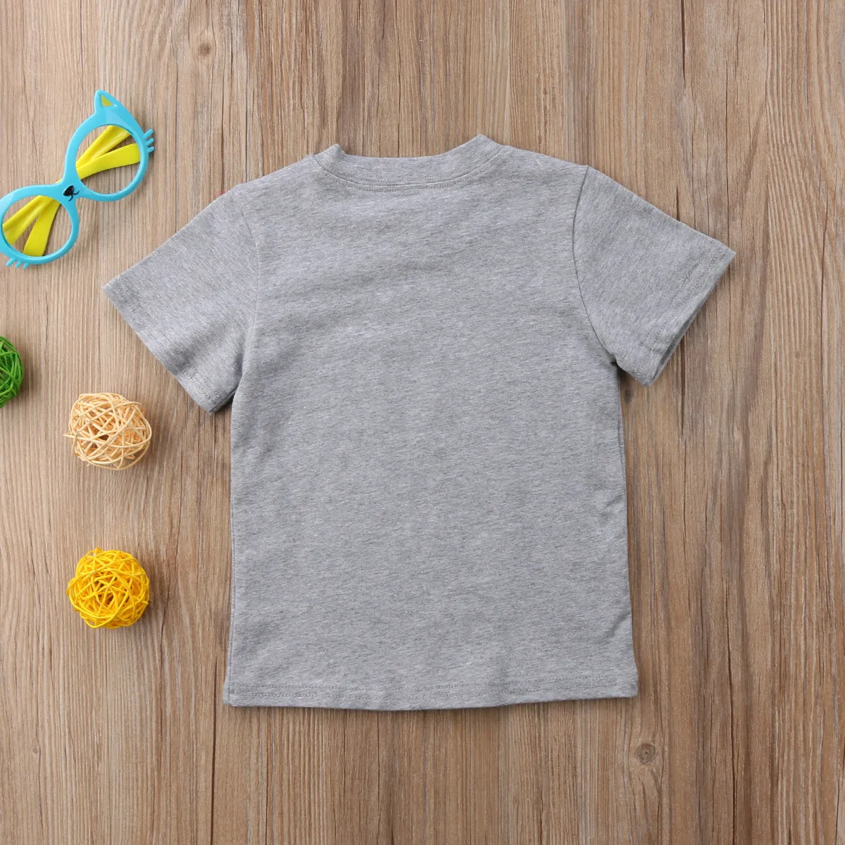Grey children's cotton t-shirt with brother, sister, or little brother text print.