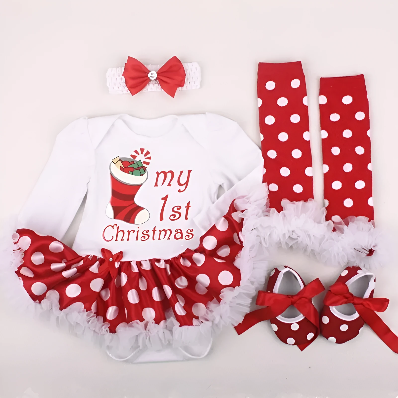 Four-piece cotton baby clothing set with romper, headband, socks and shoes for newborns 0-18 months