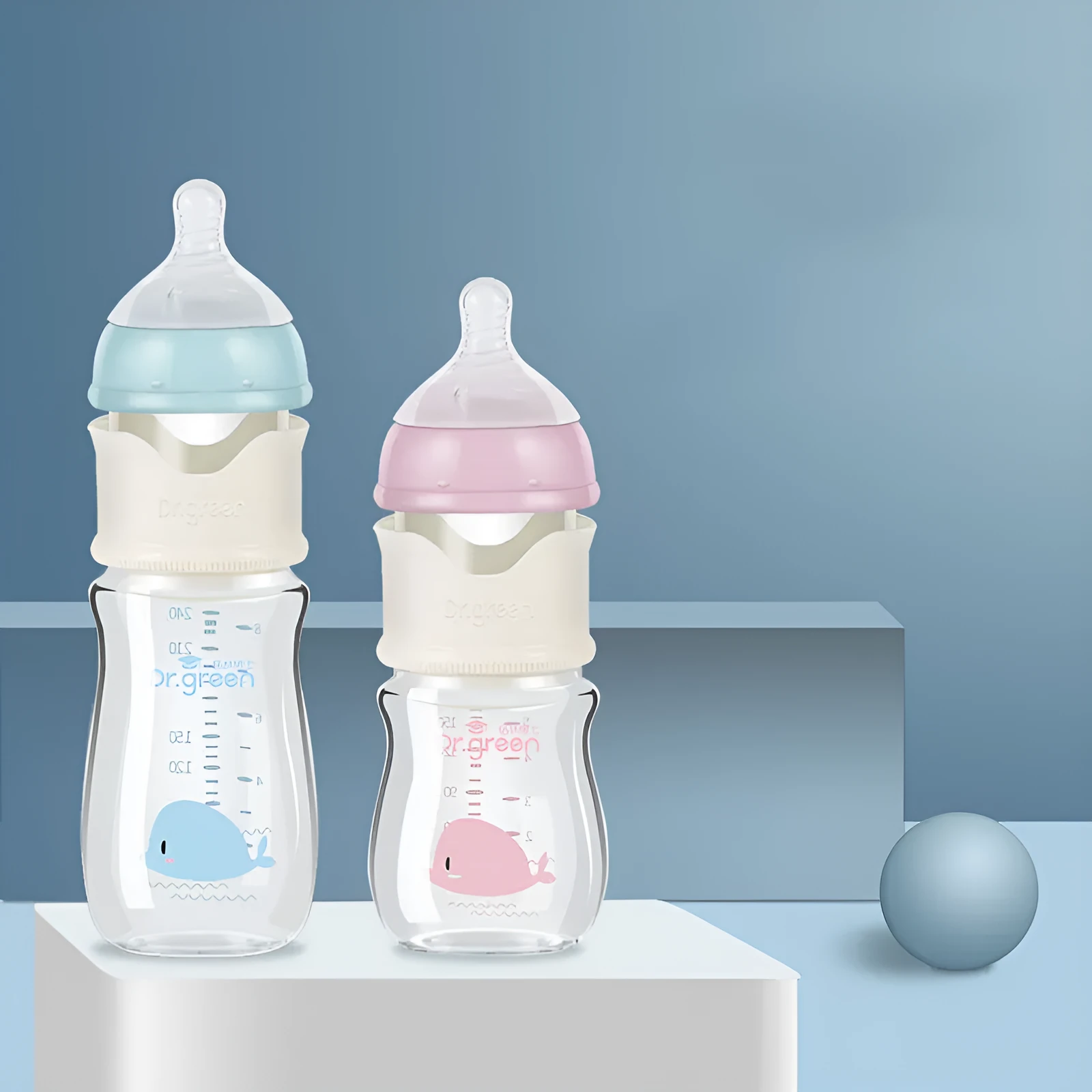 Wide caliber baby glass bottle in blue with arc shape for infant feeding
