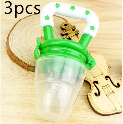 New baby silicone pacifier encapsulated food feeder in size M with blue silicone nipple