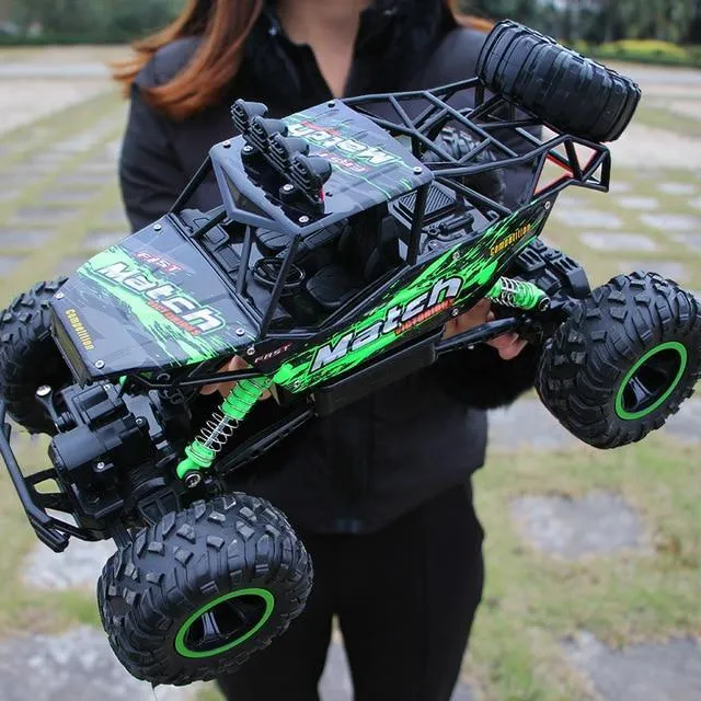 4WD RC buggy green red off-road truck 37x23x20cm with 2.4G remote control