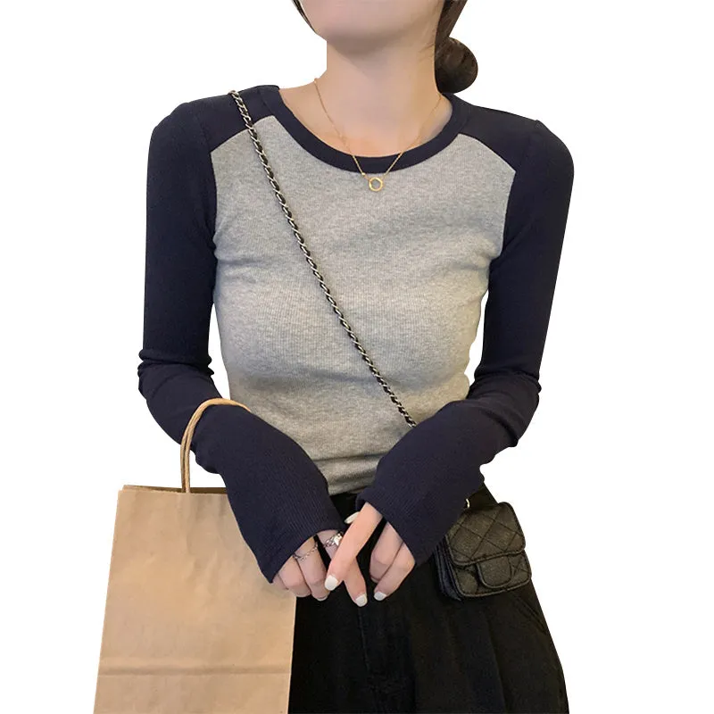 Oversized women's casual top with embroidery on princess sleeves in viscose fabric
