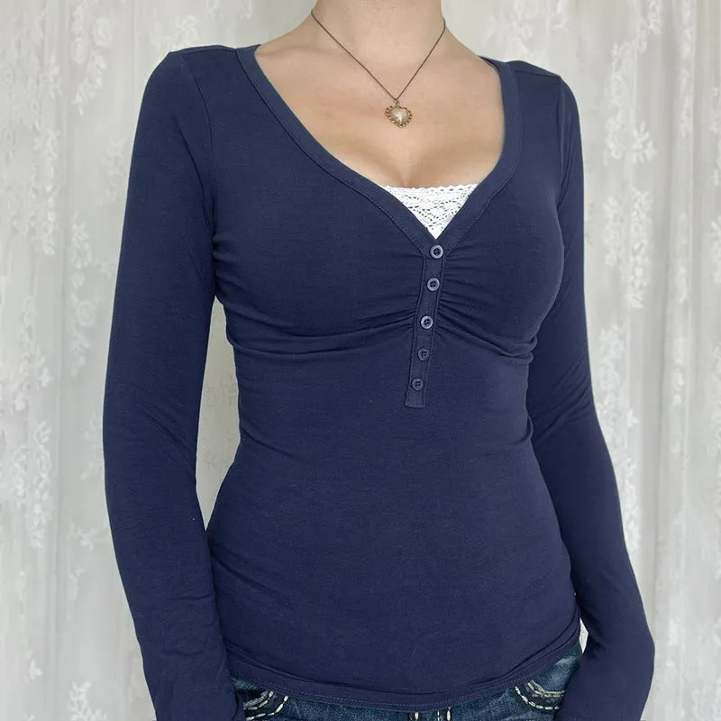 Fake two-piece semi-open buckle sweater in dark blue knitted cotton with lace, slim fit, street hipster style