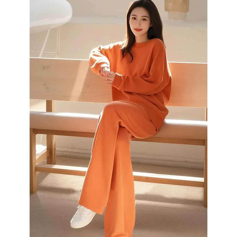 Women's solid colour casual sweater pants set with round neck and flight sleeves in green