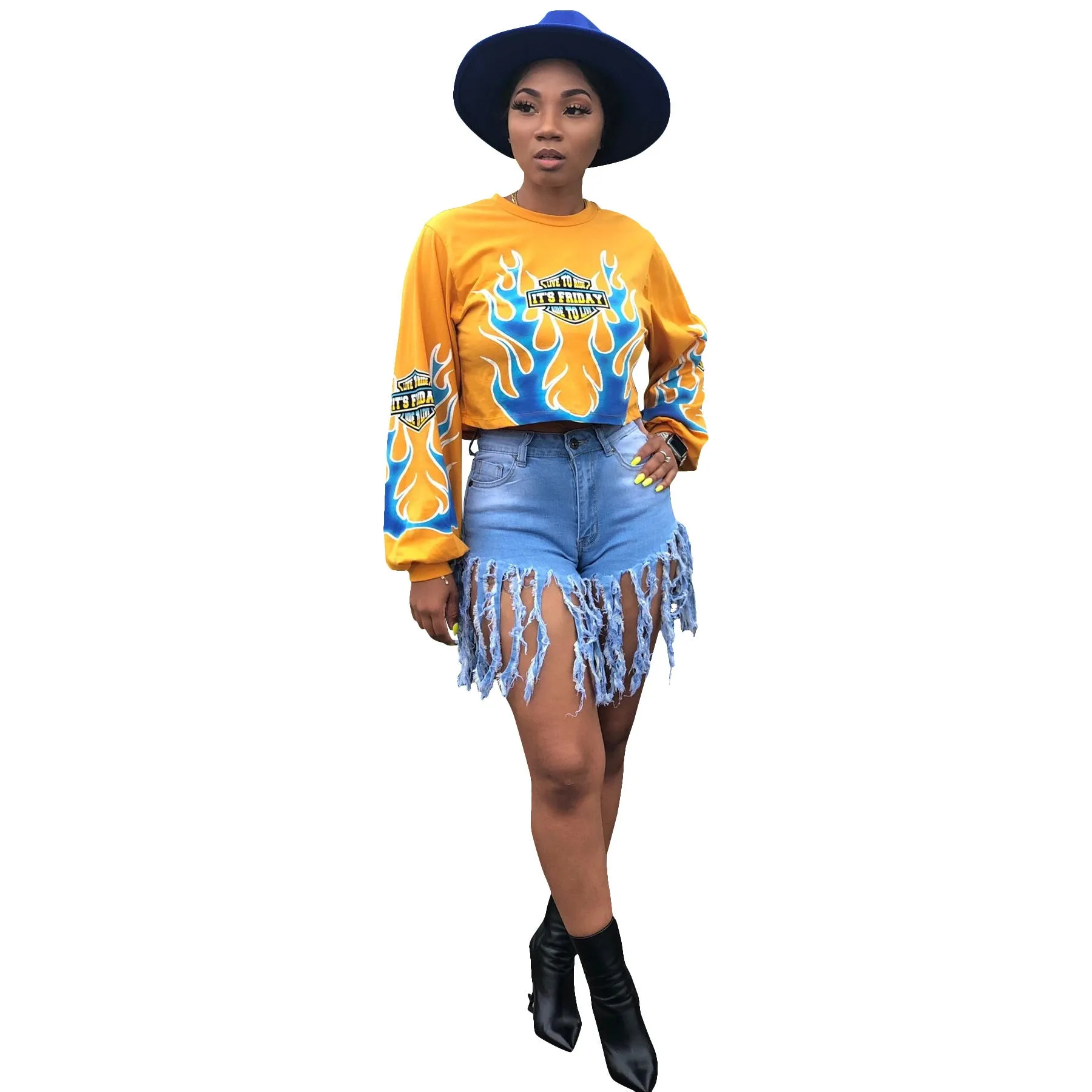 Women's flame positioning printed long-sleeved sweater in white polyester, loose fit street fashion pullover