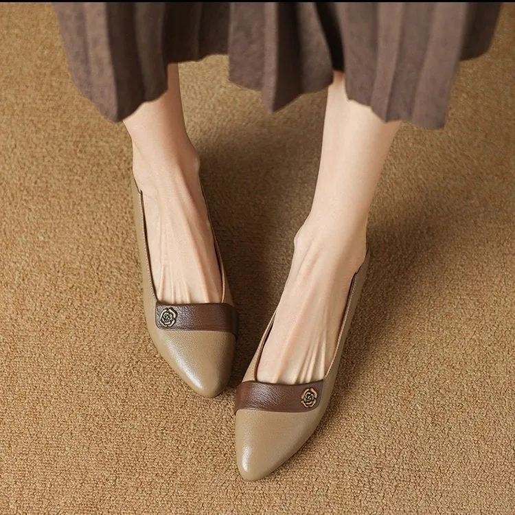 Women's pointed toe flat shoes with sequins in beige, artificial PU upper, rubber sole, size 35-41