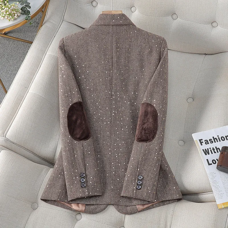 Women's Korean-style houndstooth blazer in coffee colour, long sleeve, polyester fabric, front view