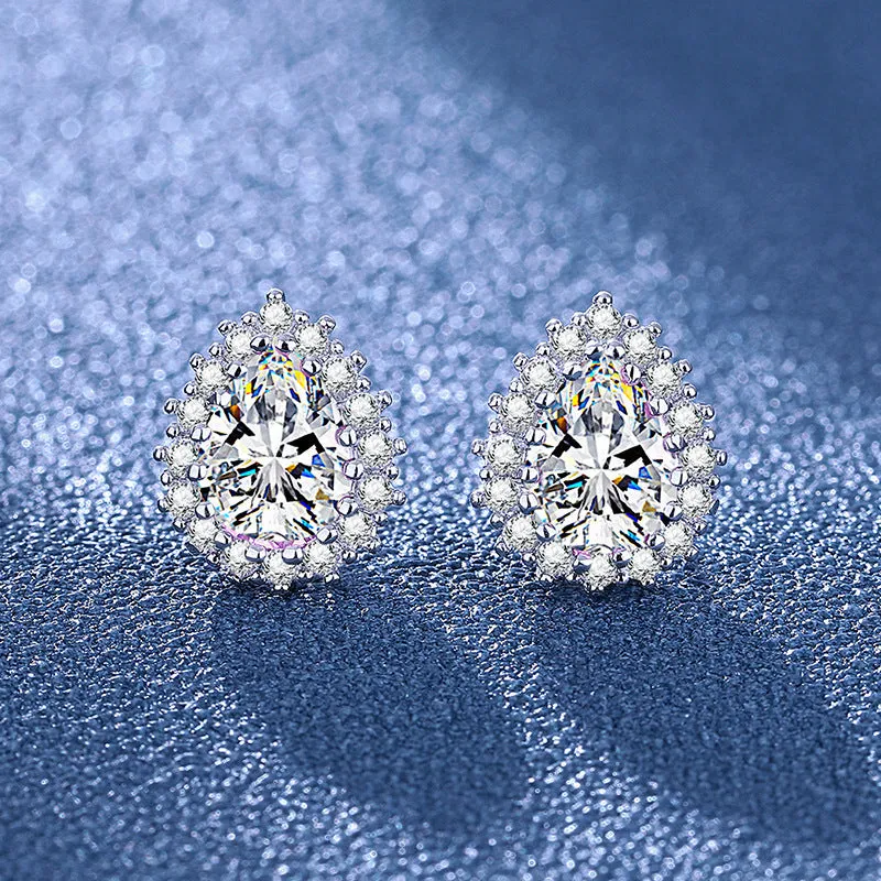 Heart-shaped six-claw copper zircon earrings with electroplated finish for women