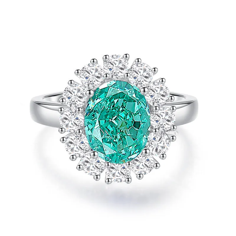 Women's emerald ring in S925 sterling silver with geometric shape and high carbon diamond.