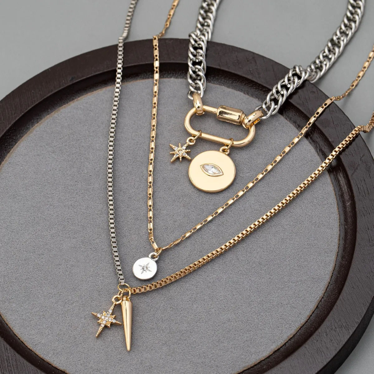 Multi-layer twin necklace for women with alloy electroplated ellipse pendant in clavicle chain style