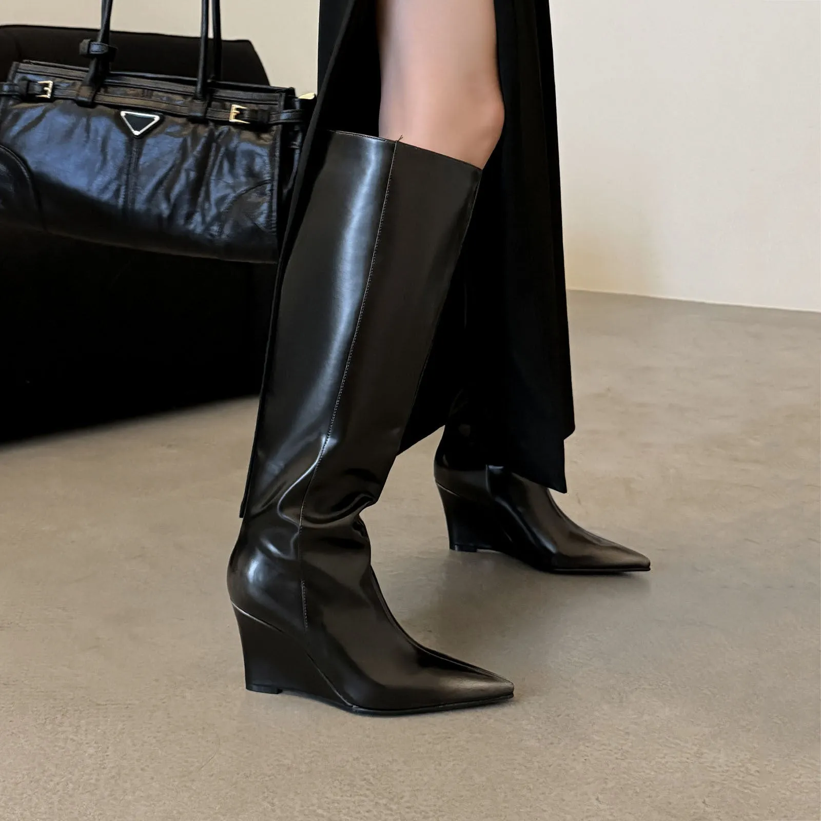 Women's pointed cowhide wedge boots in brown with 6-8cm heel and oversleeve high cylinder design