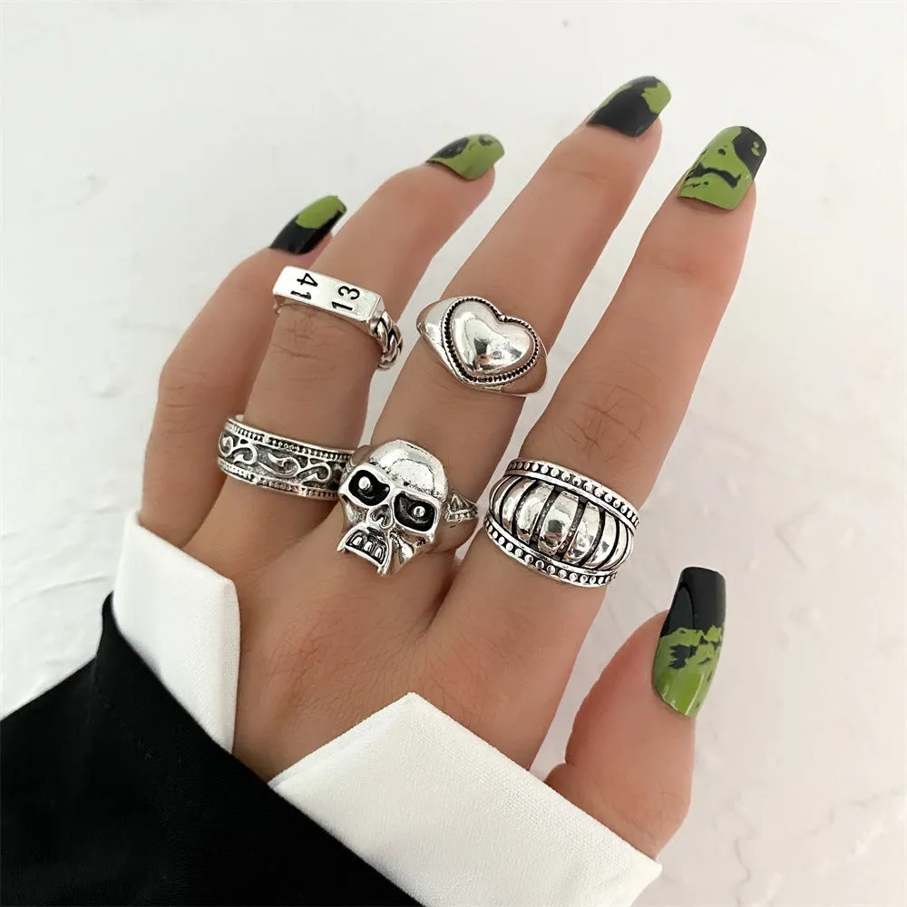 Retro alloy ring set for women with butterfly and snake geometric designs, opening rings pack