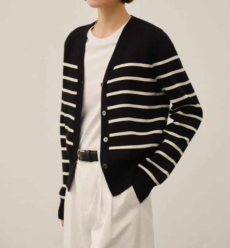 Classic preppy striped button-front cardigan for women, loose fit, short length 40cm, polyester, black colour, front view