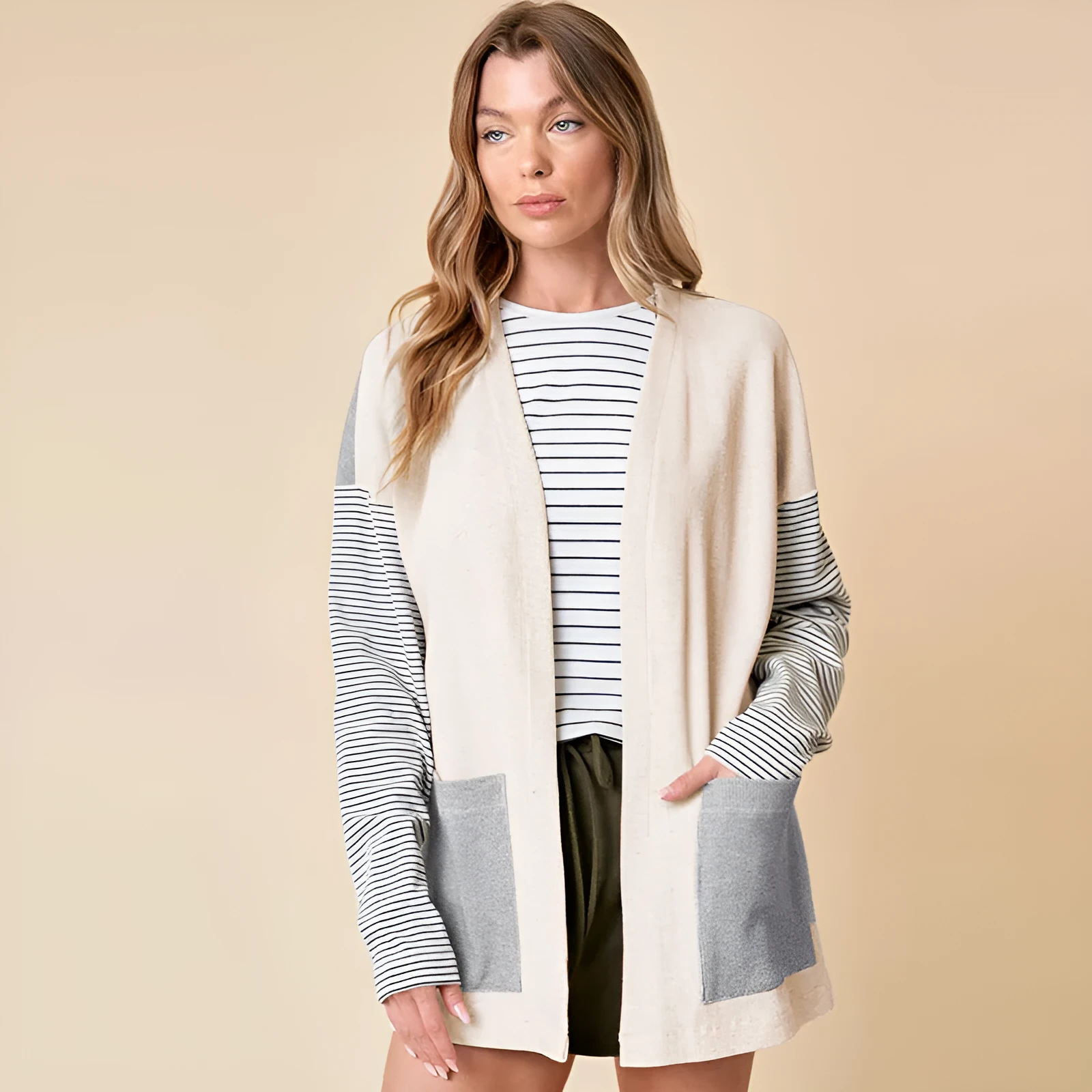 Women's multi-pocket long sleeve striped cardigan regular fit medium length polyester fabric
