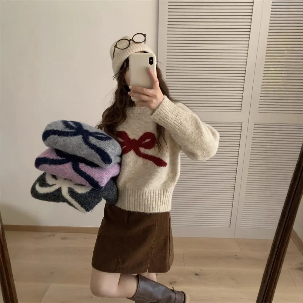 Women's loose round neck bowknot pullover sweater in light gray with raglan sleeves