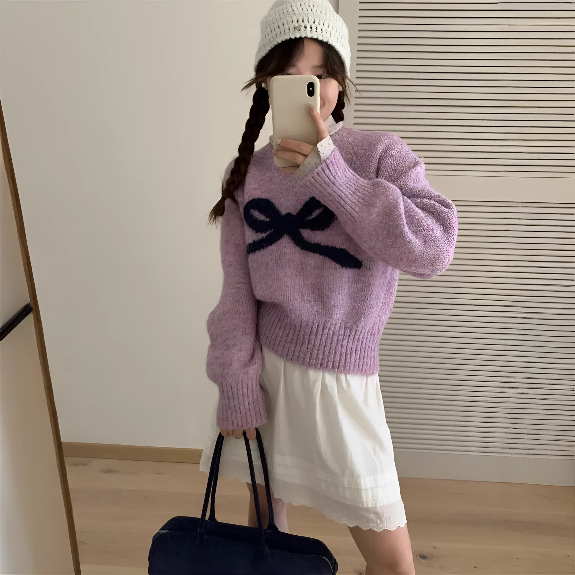 Women's loose round neck bowknot pullover sweater in light gray with raglan sleeves