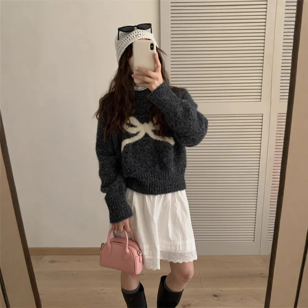 Women's loose round neck bowknot pullover sweater in light gray with raglan sleeves
