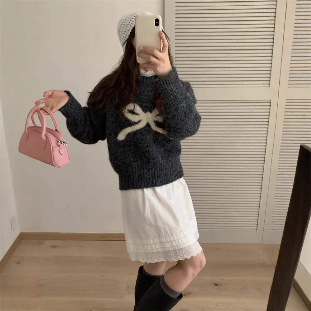 Women's loose round neck bowknot pullover sweater in light gray with raglan sleeves