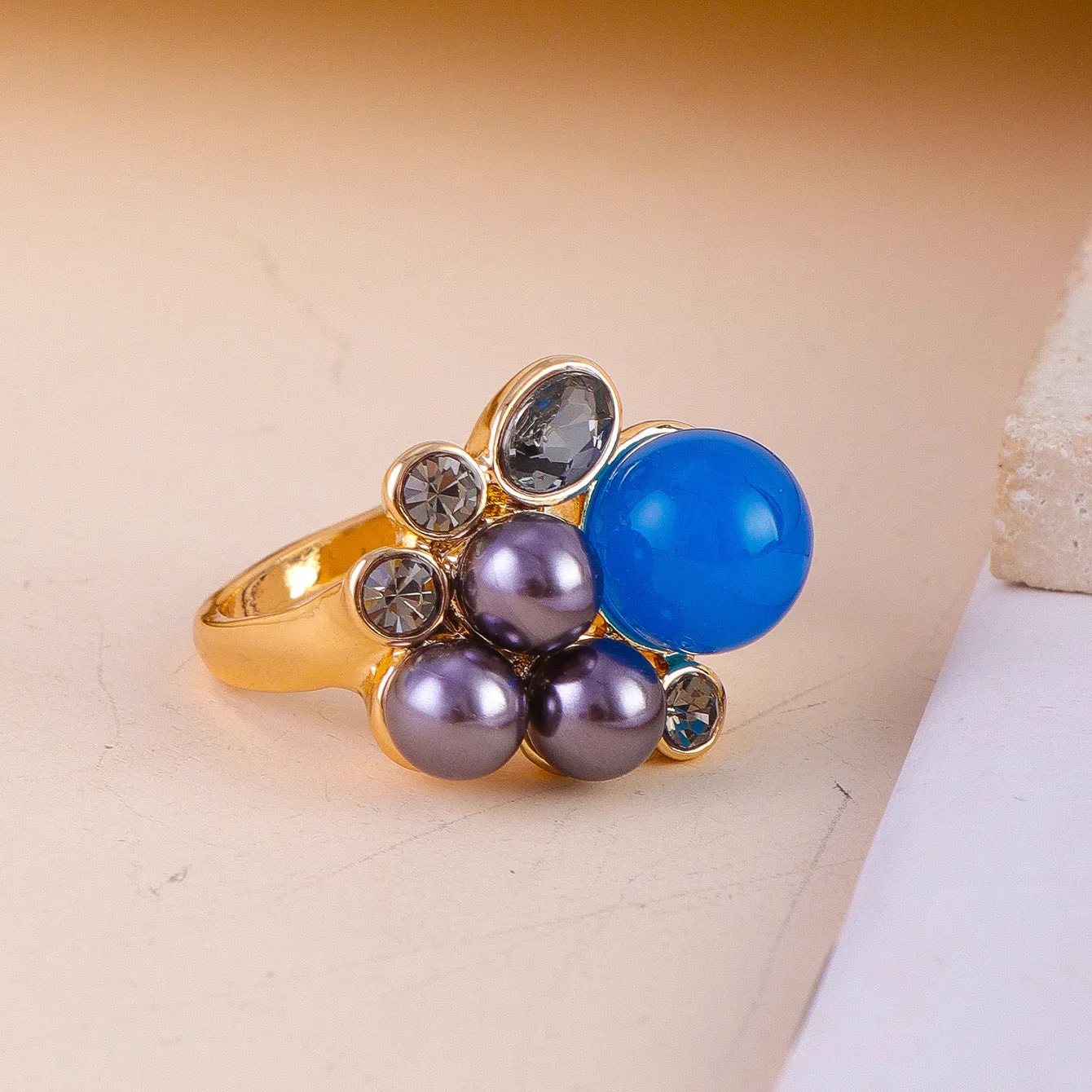 Zinc alloy flower ring for women size No 7 pink crystal colour
