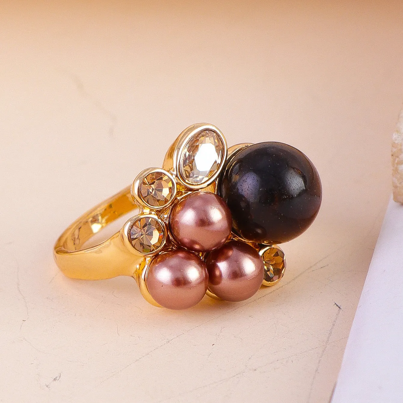 Zinc alloy flower ring for women size No 7 pink crystal colour