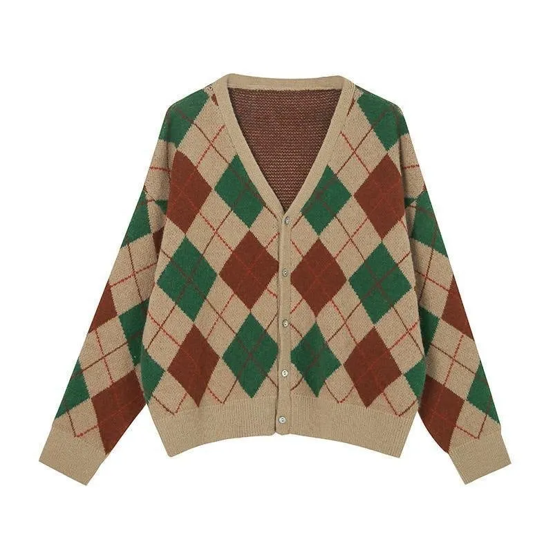 Acrylic knitted cardigan coat in macaron colours with regular sleeves and free size fit