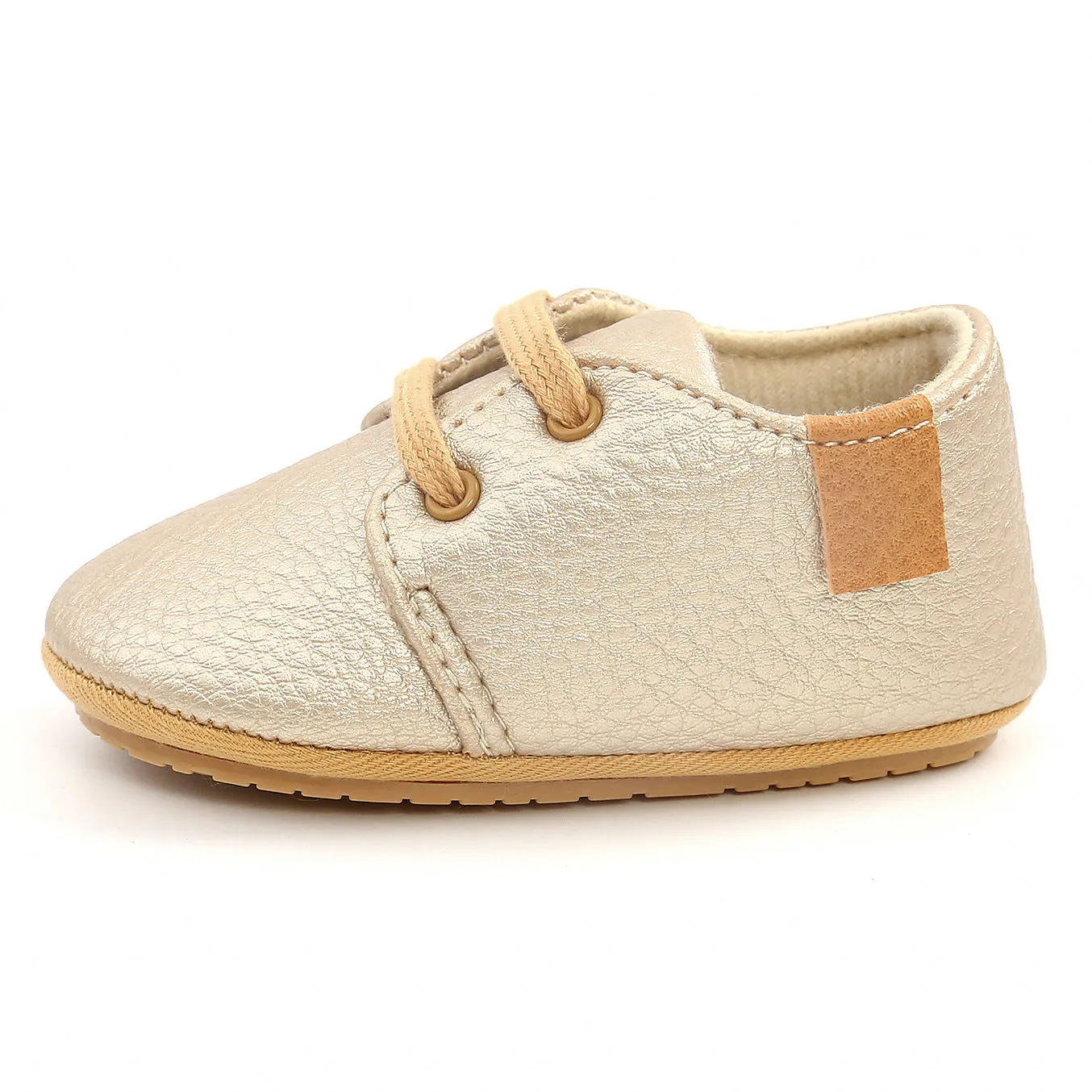 Soft synthetic leather baby moccasins with anti-slip rubber sole in beige, size 11 cm, for first walkers