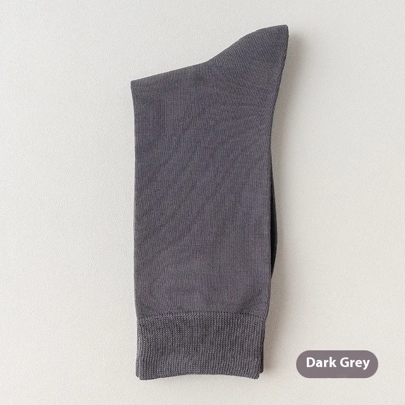 Mid-calf men's business socks in combed cotton available in twelve solid colours