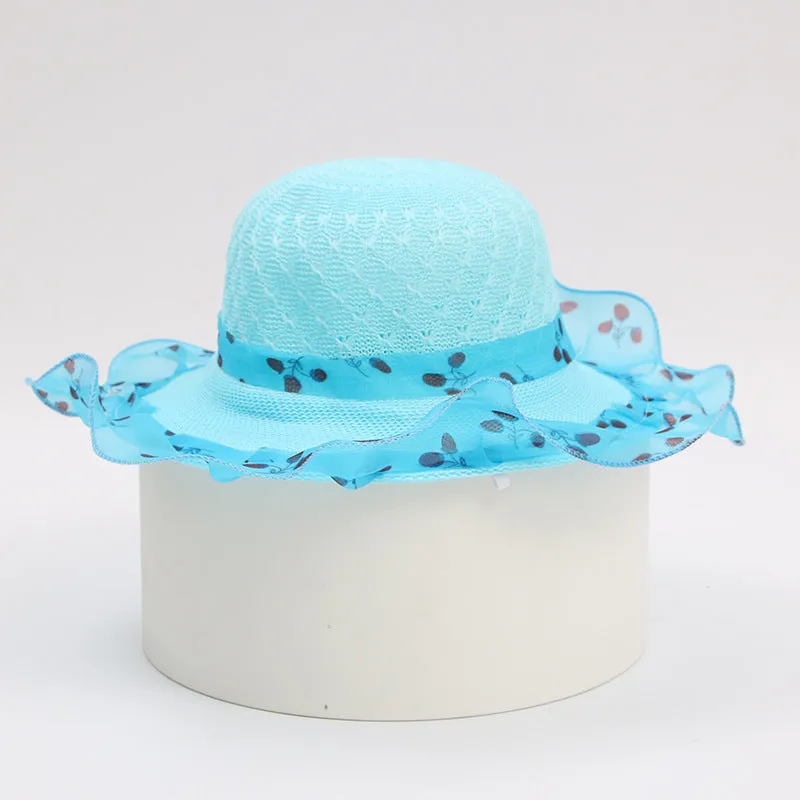 Princess straw hat for children aged 2-7 in beige with wide brim for sun protection