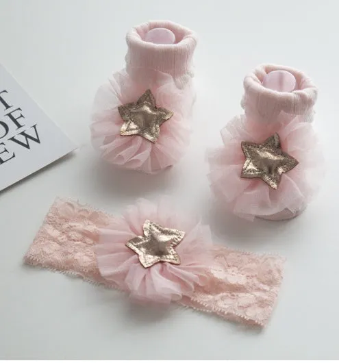 Baby headband socks set in beige regenerated cellulose fibre with medium tube socks and boneless sewing headband