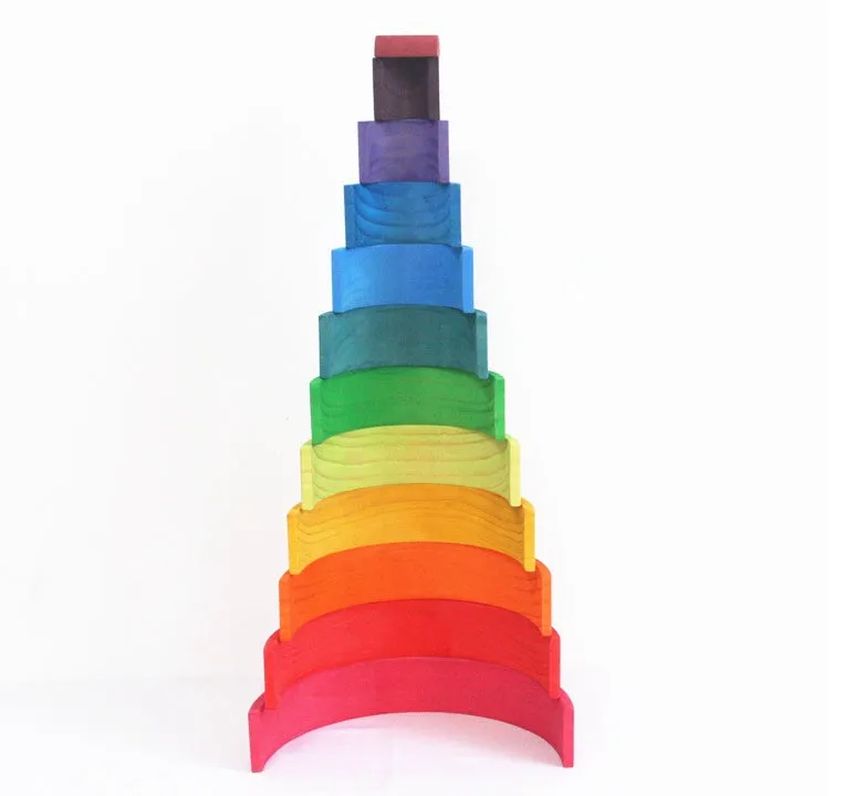 12-piece wooden building blocks in rainbow and arch shapes, New Zealand pine with light lacquer finish