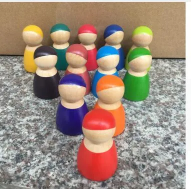 12-piece wooden building blocks in rainbow and arch shapes, New Zealand pine with light lacquer finish