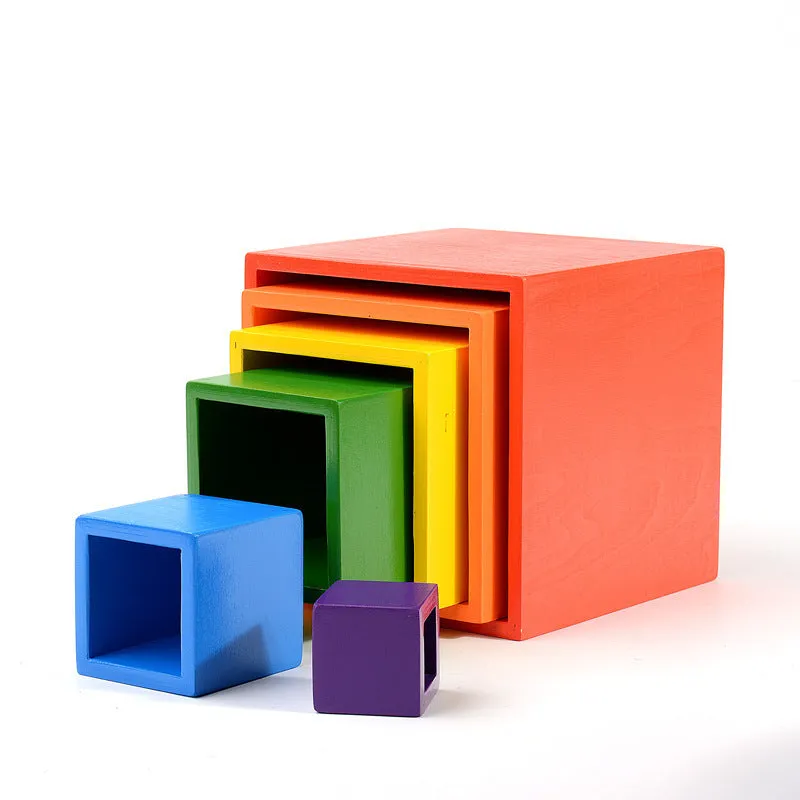 12-piece wooden building blocks in rainbow and arch shapes, New Zealand pine with light lacquer finish