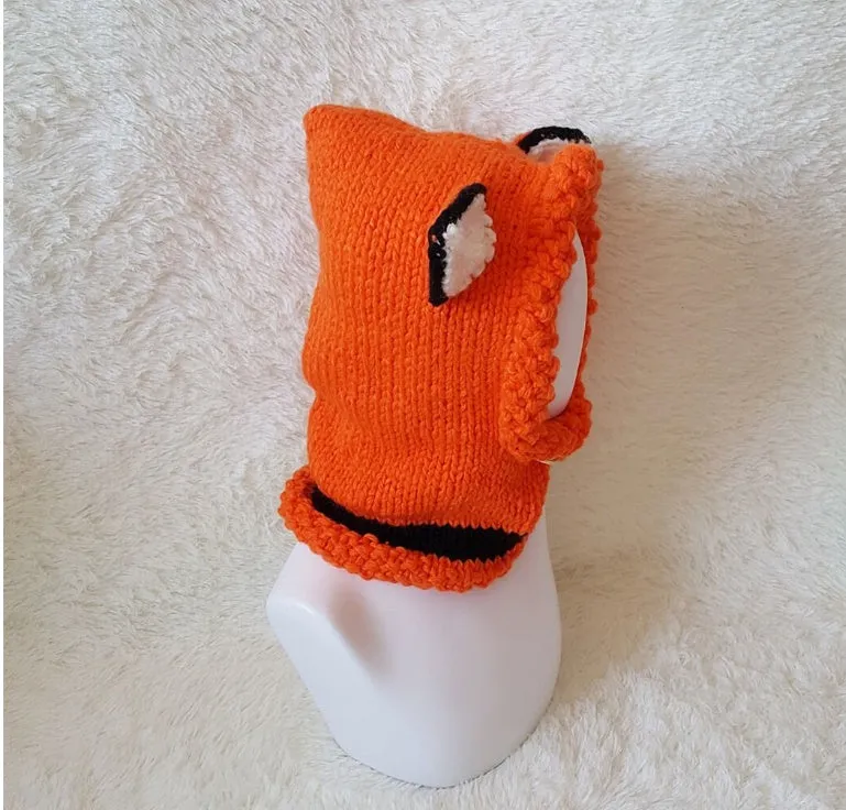 Hand-knitted acrylic children's hat with earmuff cape in gray and orange, 45-55cm size