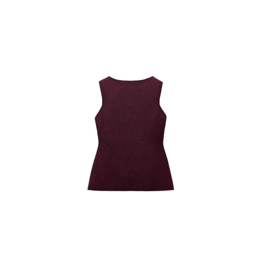 Dark red viscose sweater vest with gold buttons and 3D pattern, slim fit sleeveless design