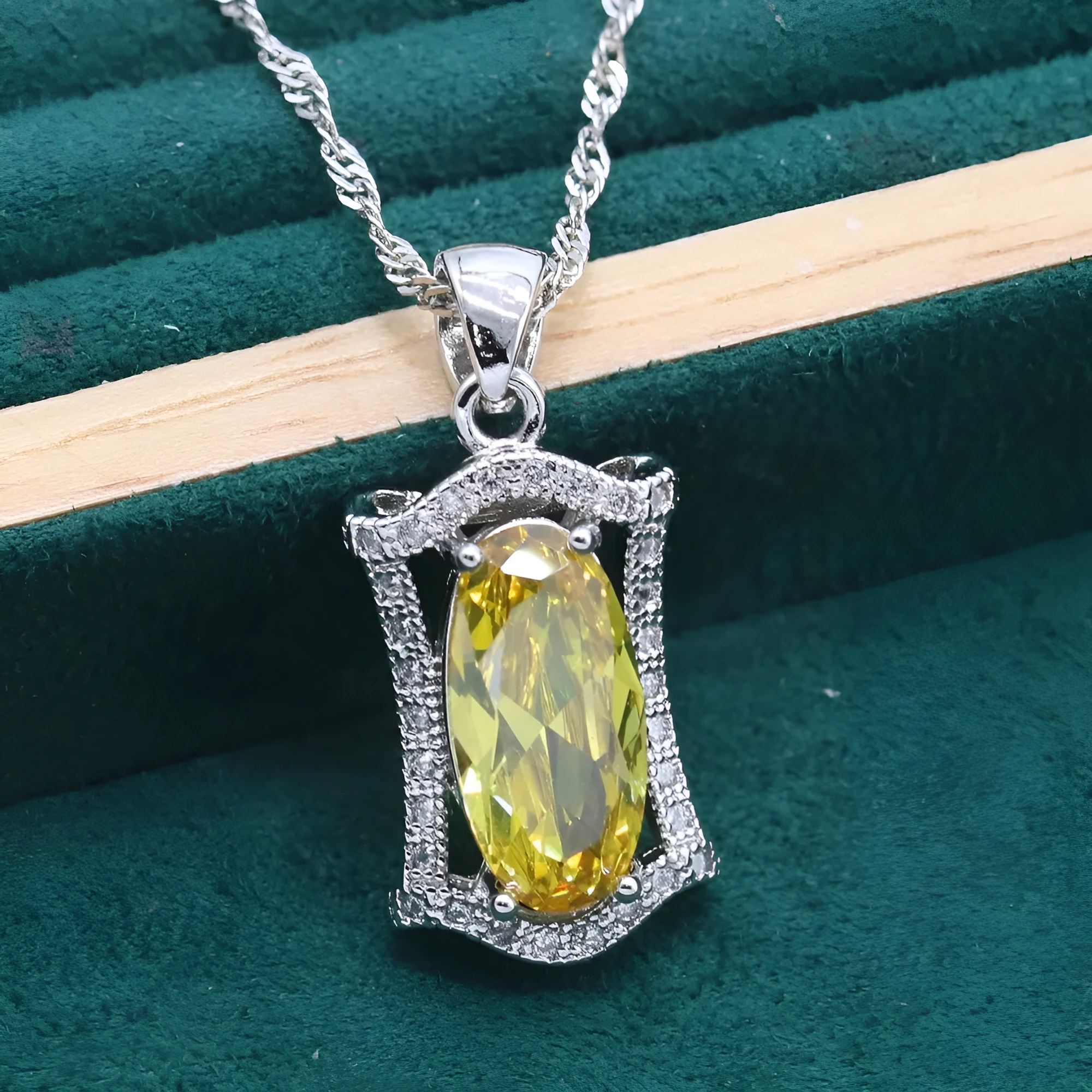 Women's zircon jewellery set with necklace, earrings, ring, and bracelet in alloy with snake bones chain for formal dinner wear