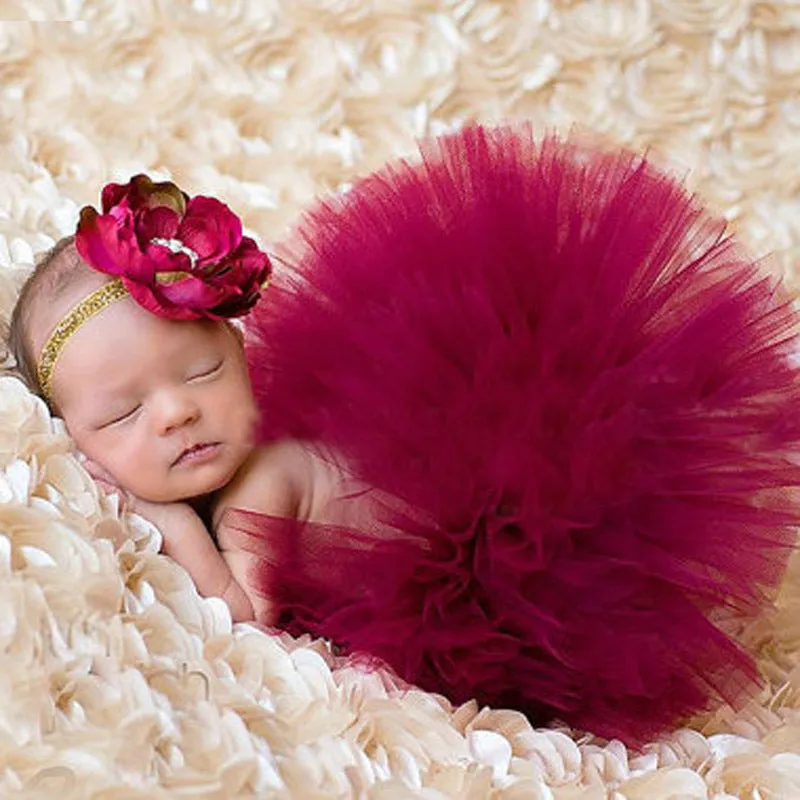 Baby pettiskirt two-piece set with lace, bow, and mesh in seven colours for 1-3 months photography