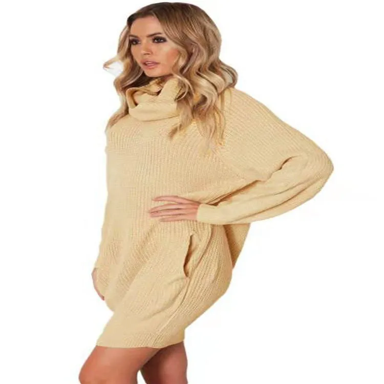 Lapel neckline pullover sweater in yellow, black, or apricot colours with regular sleeves