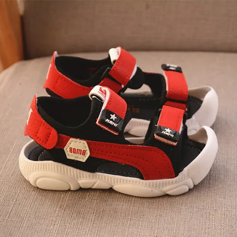 Boys summer soft sole beach shoes with anti-kick protection and bear-pattern non-slip sole in blue