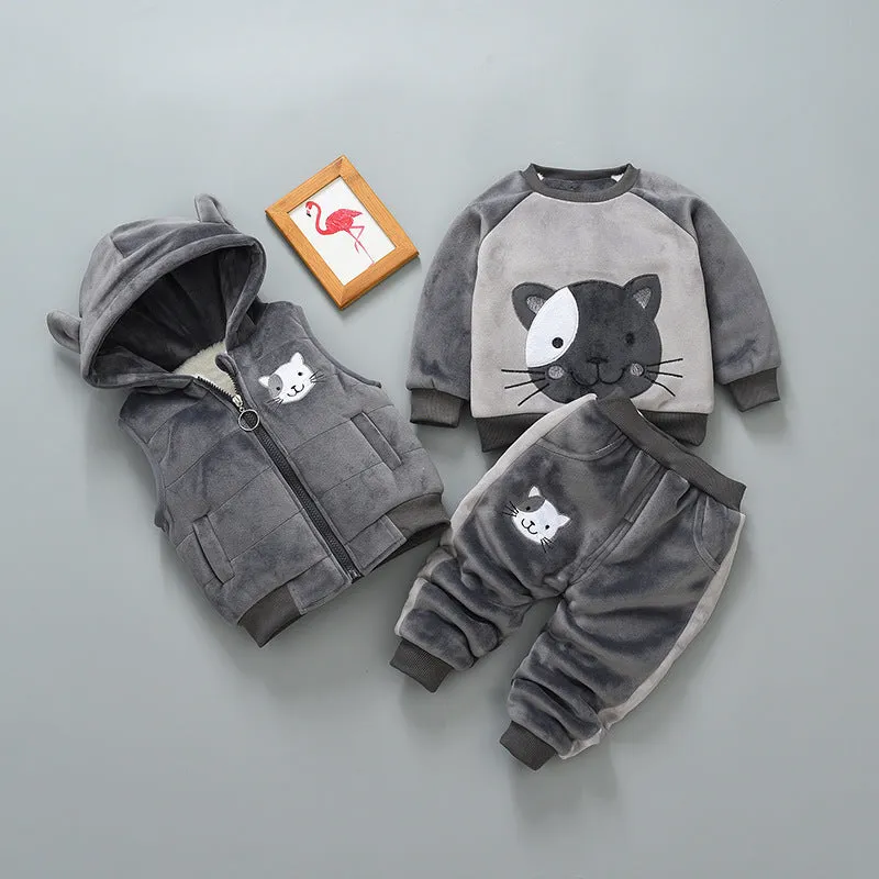 Children's thick three-piece cotton suit in bear blue with top, trousers and extra piece for toddlers aged 0-4 years