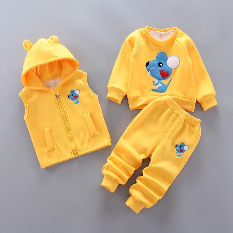 Children's thick three-piece cotton suit in bear blue with top, trousers and extra piece for toddlers aged 0-4 years