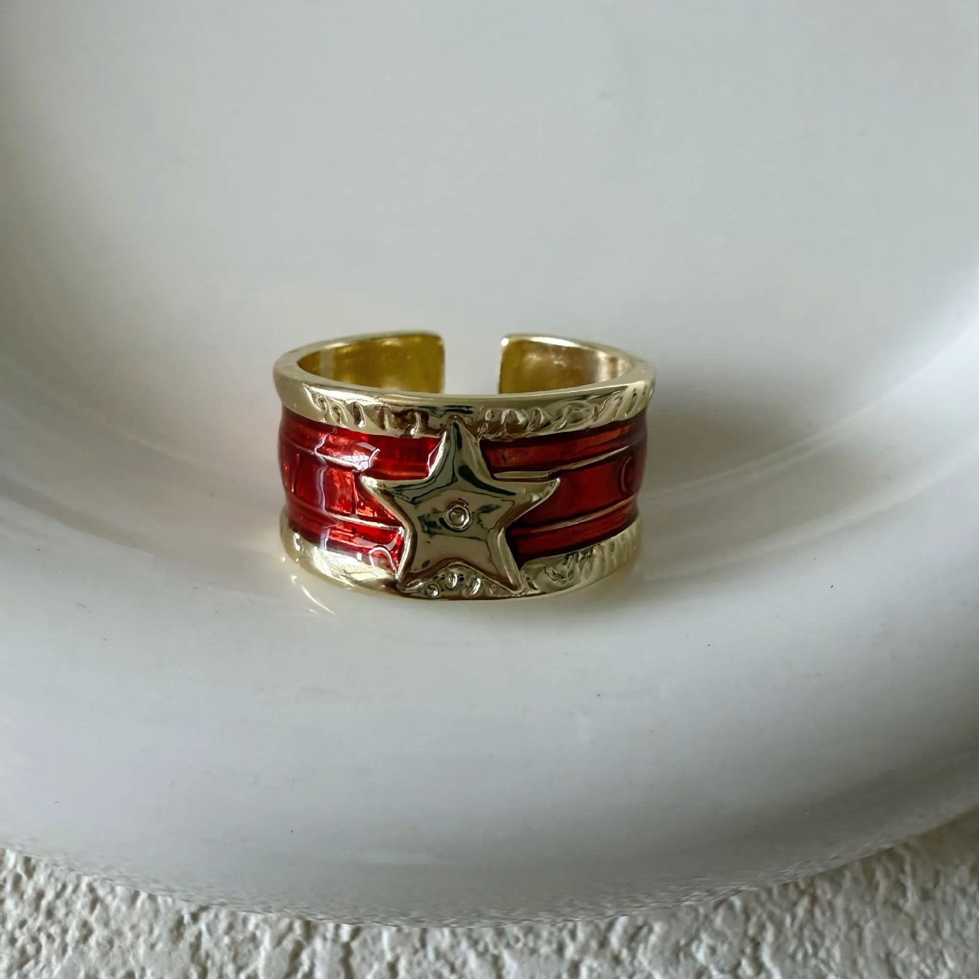 XINGX geometric oil drop ring with adjustable band and distressed finish in multiple colours.