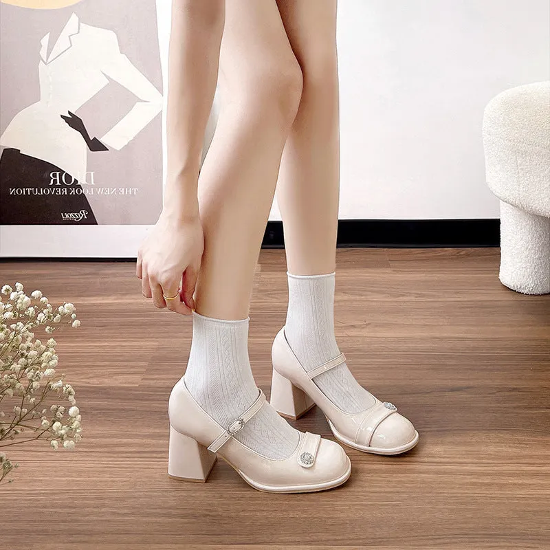 Women's black patent leather chunky heel shoes with round toe and buckle closure for wide feet