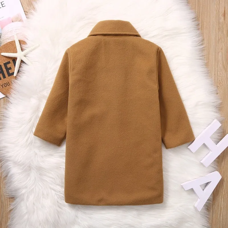 Children's brown woolen coat with suit collar and long sleeves