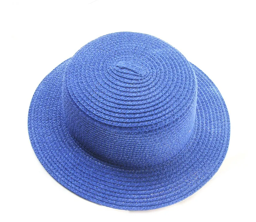Lightweight foldable straw sun hat with wide brim, flat top, monochrome colour, for adults and children outdoor use