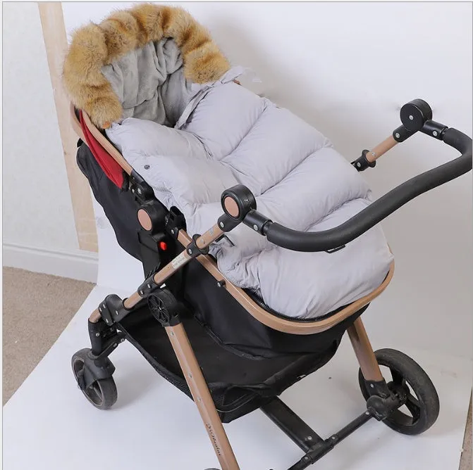 Baby stroller sleeping bag in down cotton fill, polyester fibre outer, 46x95x8cm, suitable for cold weather walks