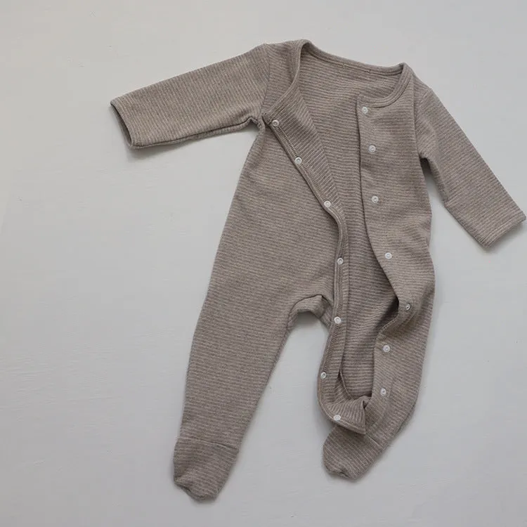 Single-breasted striped socks climbing suit for baby, cotton, beige colour, sizes 66-90cm, real shot on model